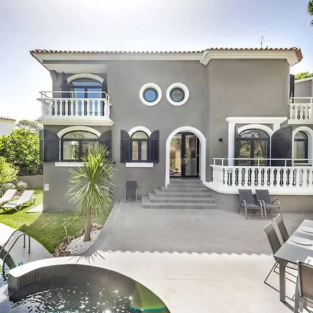 Villa Melvin